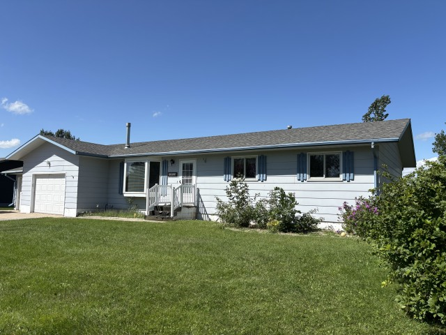 214 1st Ave Ne