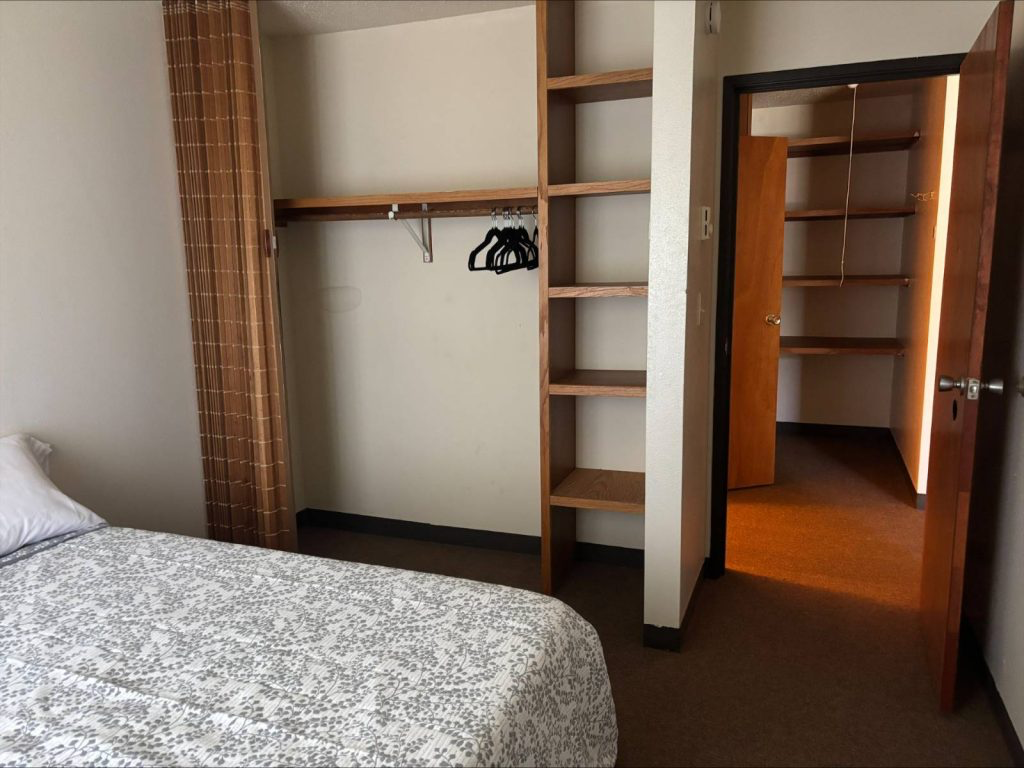 Dakota Village • 1 Bedroom Apartment thumbnail 5